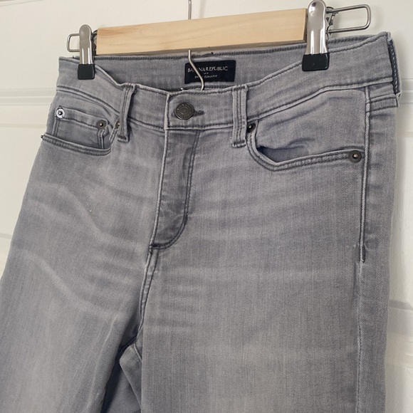 Banana Republic Skinny Curvy Fit Jeans - Picture 3 of 14